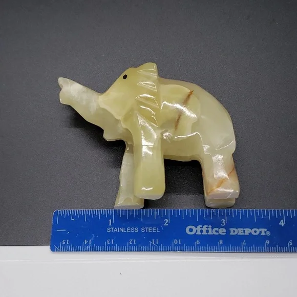 Vintage Hand Carved Onyx Elephant Figurines - Picture 5 of 7
